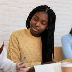 Aprendizagem, estágios e trainee: Saiba mais sobre a inserção do jovem no mercado de trabalho em Itajaí 4 mitos e verdades sobre estagios para estudantes em itajai 150x150 - Aprendizagem, estágios e trainee: Saiba mais sobre a inserção do jovem no mercado de trabalho em Itajaí